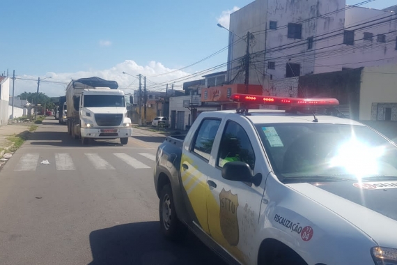 Operação Travessia Escolar amplia segurança no trânsito próximo a escolas  de Santos