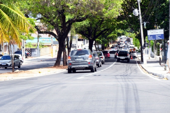 Operação Travessia Escolar amplia segurança no trânsito próximo a escolas  de Santos