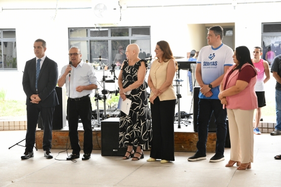 Prefeito Paulinho Freire entrega à Câmara Municipal o Plano de Cargos e Carreiras do SUAS