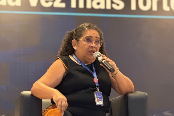 Encontro aborda prevenção à violência doméstica e aplicação da Lei Maria da Penha nas escolas