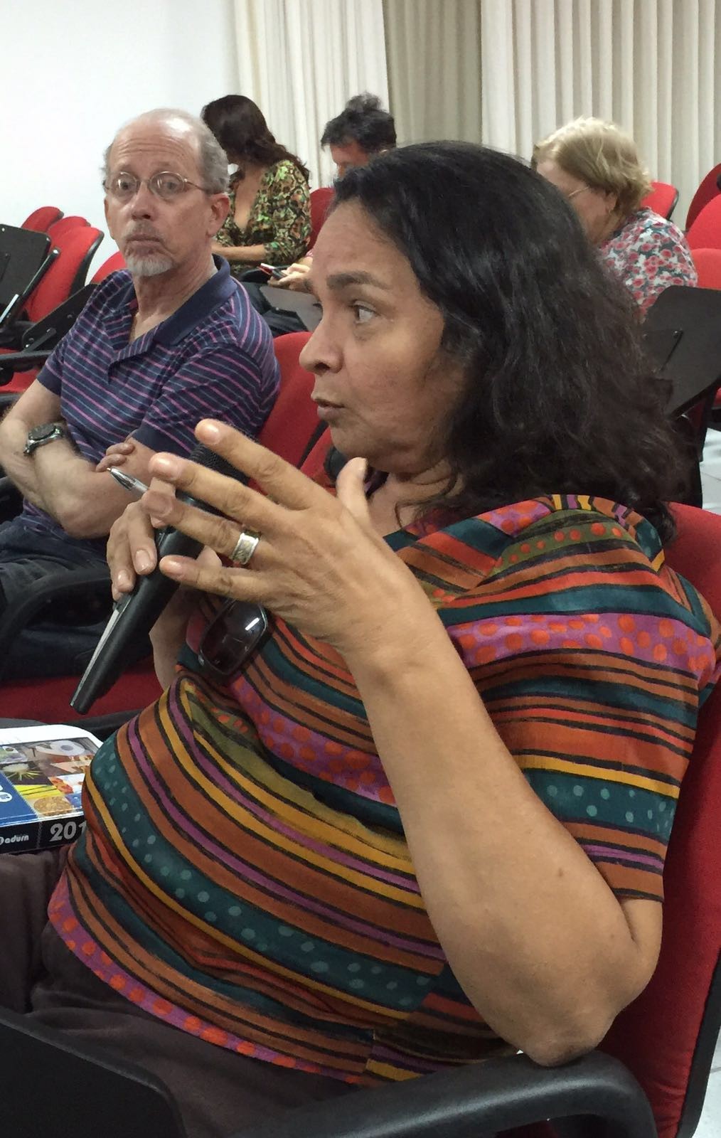 Conselheira Ruth Ataíde (UFRN) discutindo a matéria referente a Regulamentação da ZPA 10